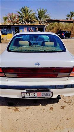 نيسان ماكسيما